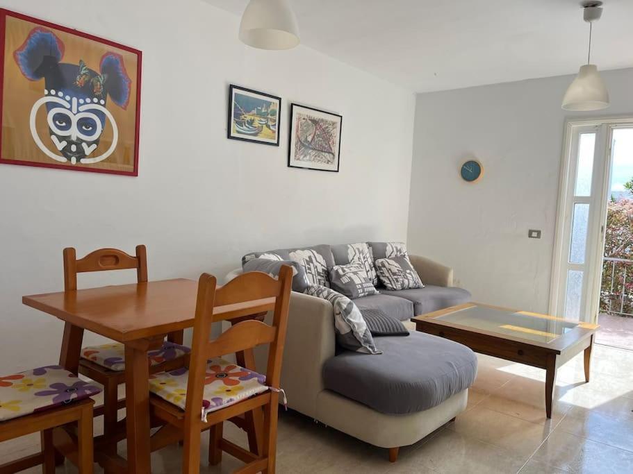 Playa Chica Apt With Terrace 100 M From The Sea Puerto del Carmen (Lanzarote) Exterior foto